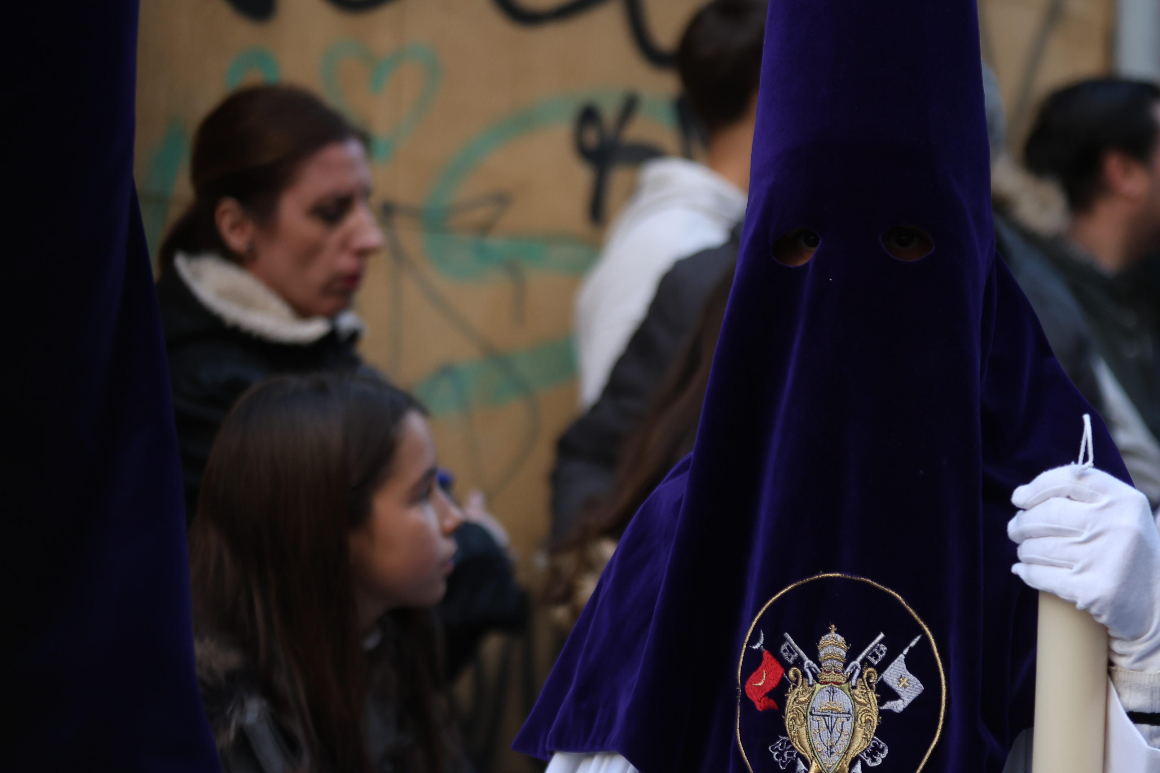 Las imágenes más llamativas y esperadas del Miércoles Santo en Granada