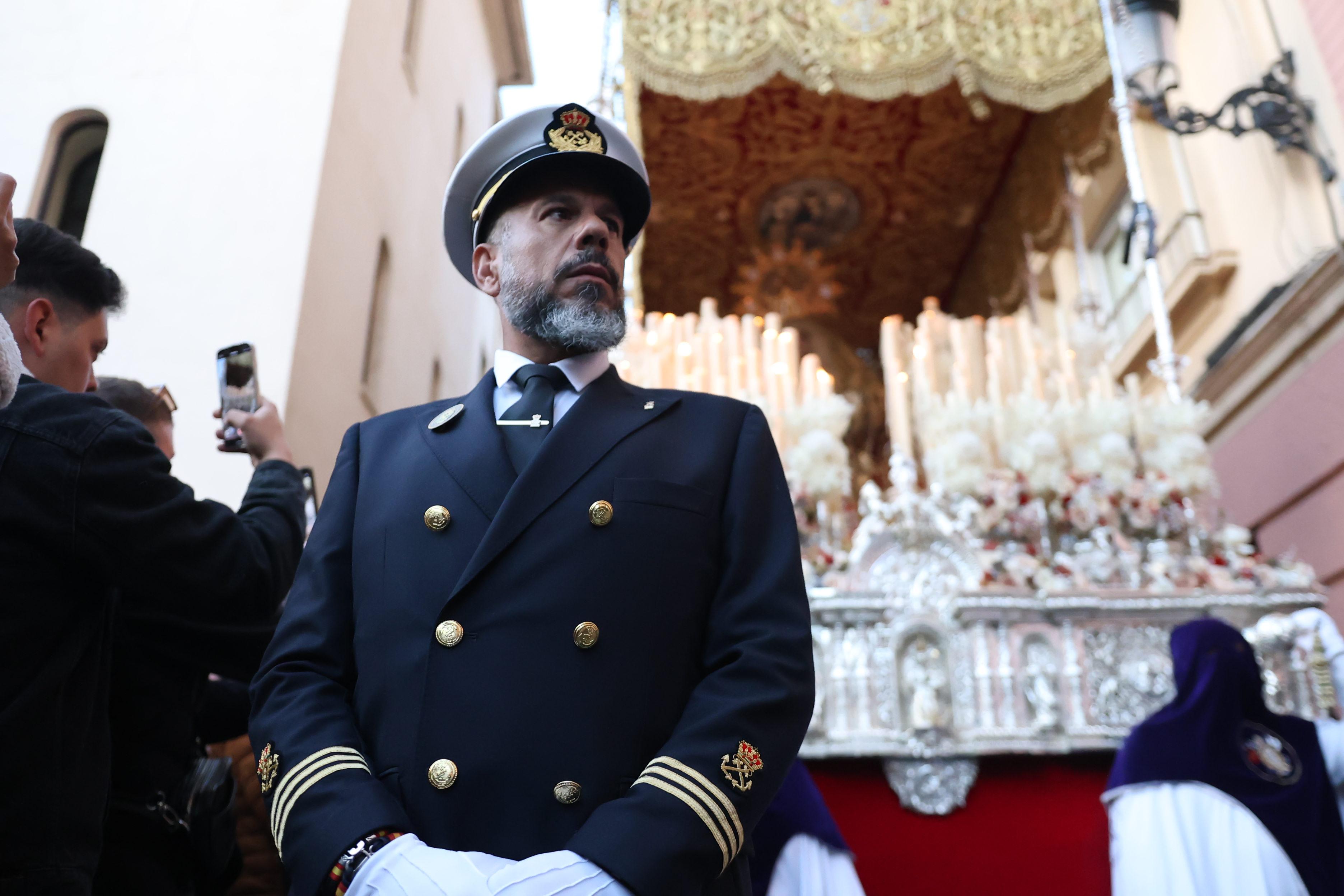 Las imágenes más llamativas y esperadas del Miércoles Santo en Granada