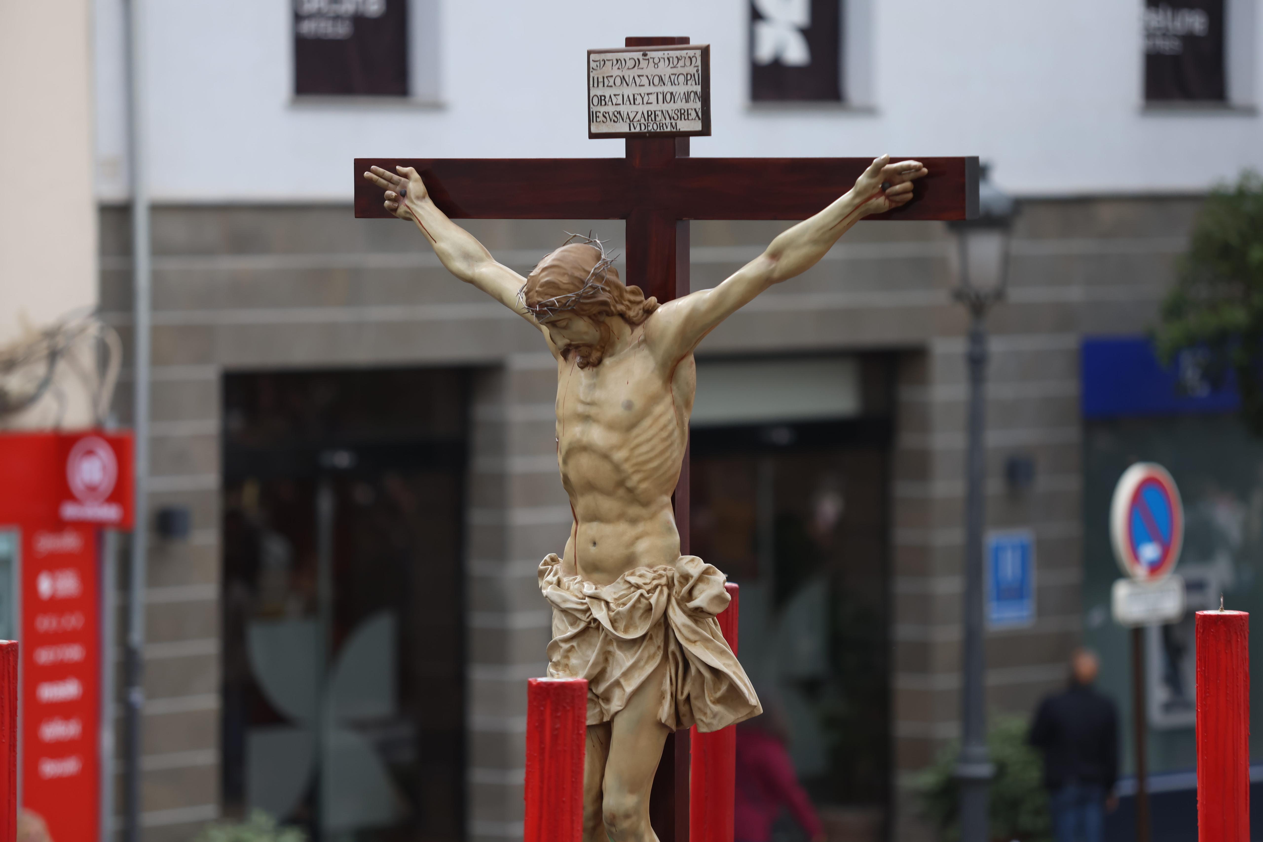 Las imágenes más llamativas y esperadas del Miércoles Santo en Granada