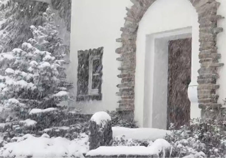 Nevada este Martes Santo en Sierra Nevada
