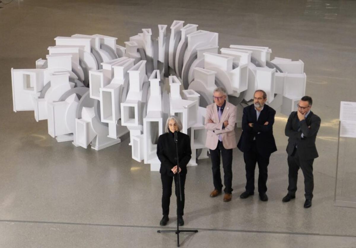 Denuncian que el parque de las ciencias falseó un informe para comprar una escultura | ideal