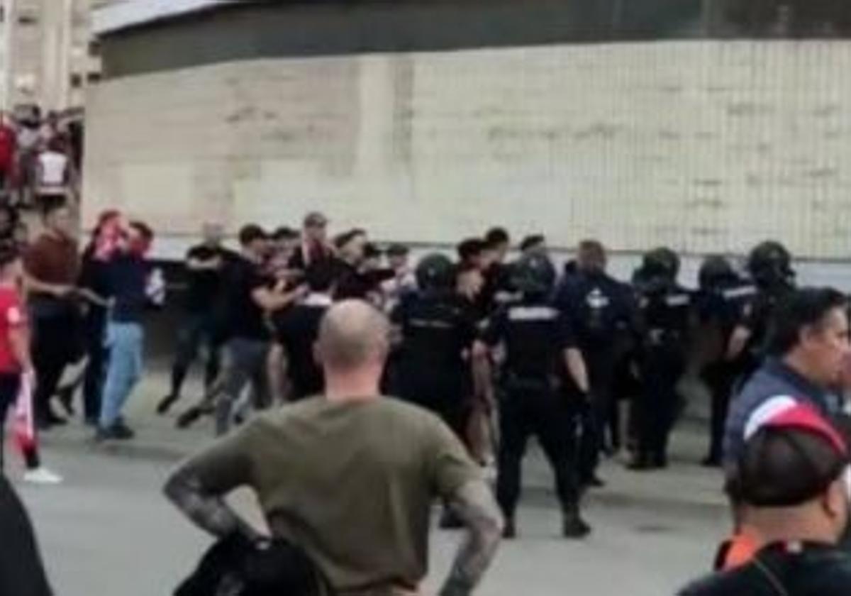 Vuelta a cartagena dos años y medio después de la pelea entre ultras | ideal