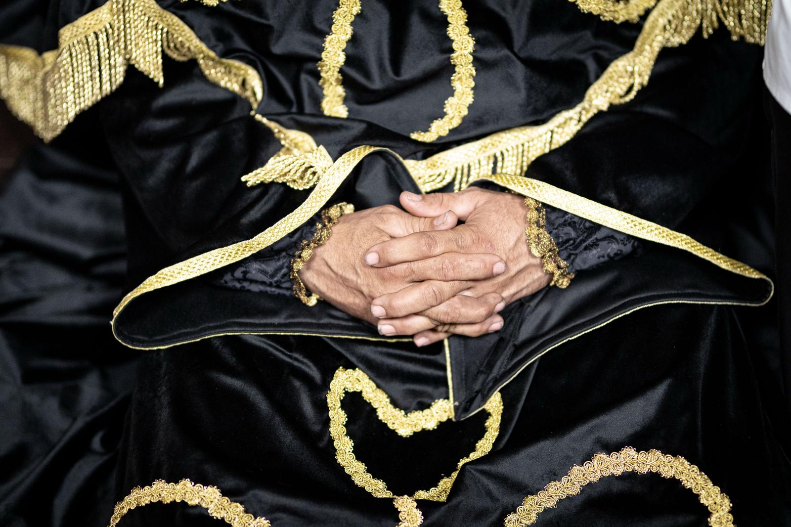 Así se visten las Chías, personajes únicos de la Semana Santa granadina