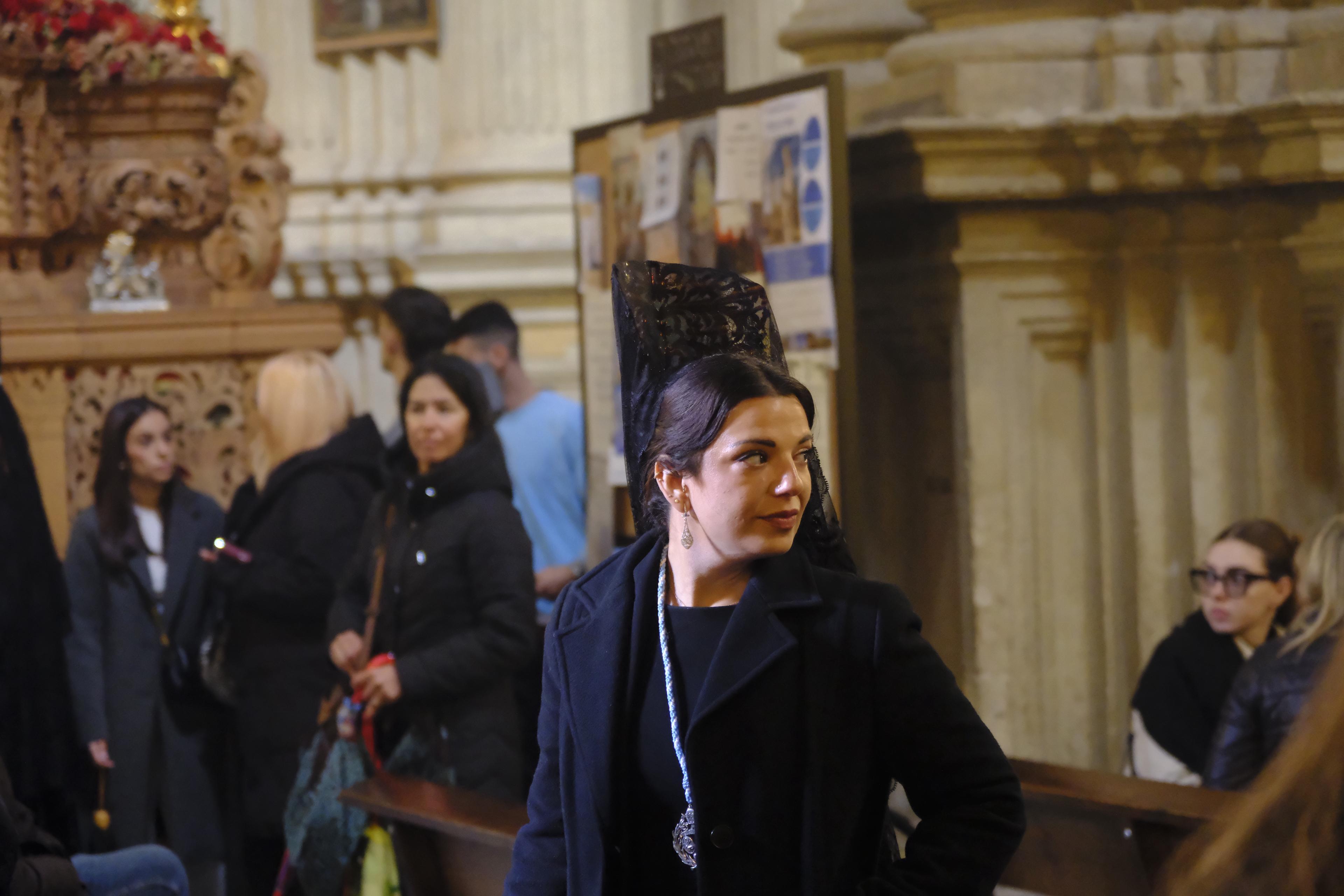 Recogimiento en el Sagrario con Resucitado y Alegría