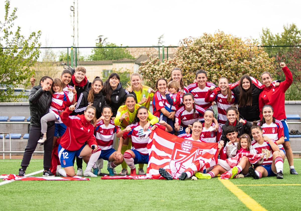 El granada femenino b asciende a segunda rfef | ideal