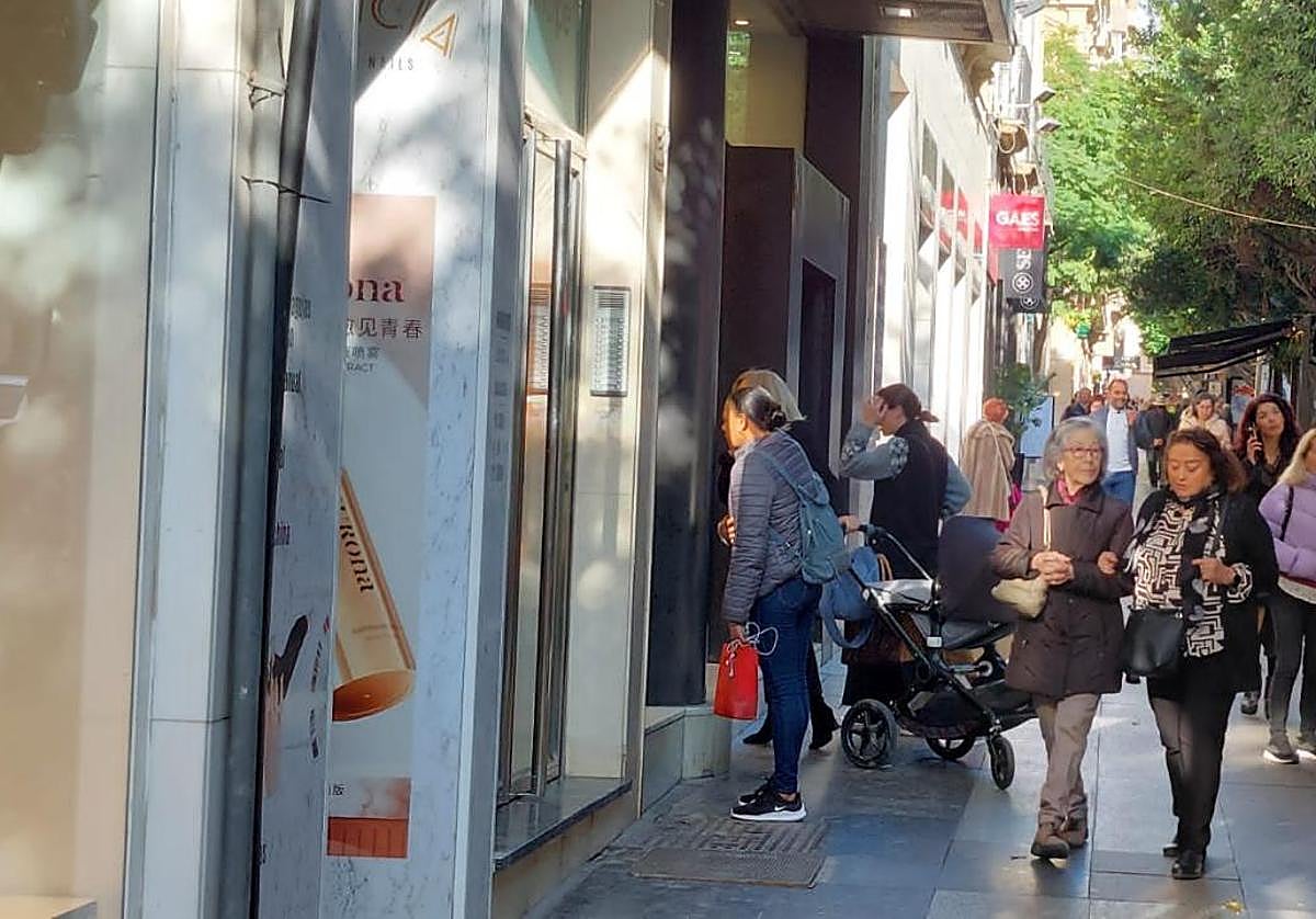 Lanzan ayudas de hasta 50.000 euros para impulsar el comercio y la artesanía de Almería