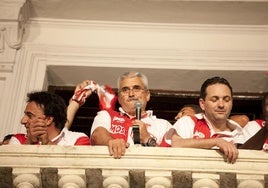 Fabri, en el centro, en la celebración del ascenso.