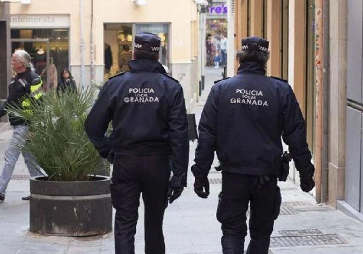 El sindicato mayoritario de la policía local de granada acepta hacer turnos voluntarios este fin de semana | ideal