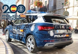 Un hombre de 62 años se cuela «con total naturalidad» en un colegio de Granada y roba el patinete de un niño