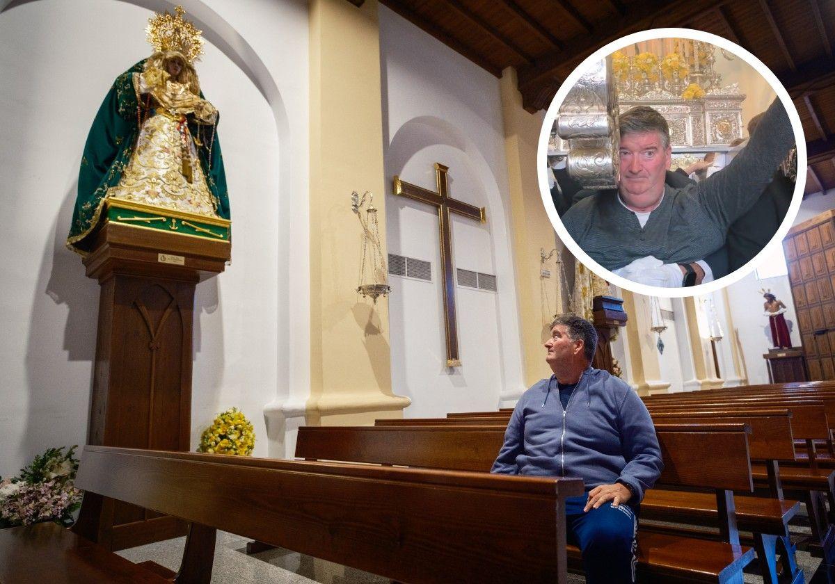 Ernesto Barbero mira a la Virgen de la Esperanza de Almuñécar, en la Iglesia El Salvador.