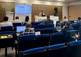 Momento de la jornada sobre conocimiento de IA celebrada en Coexphal.