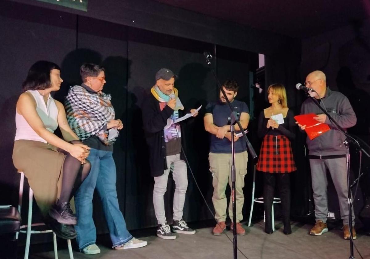 Nace 'derivas poéticas', mucho más que una jam de poesía en almería | ideal
