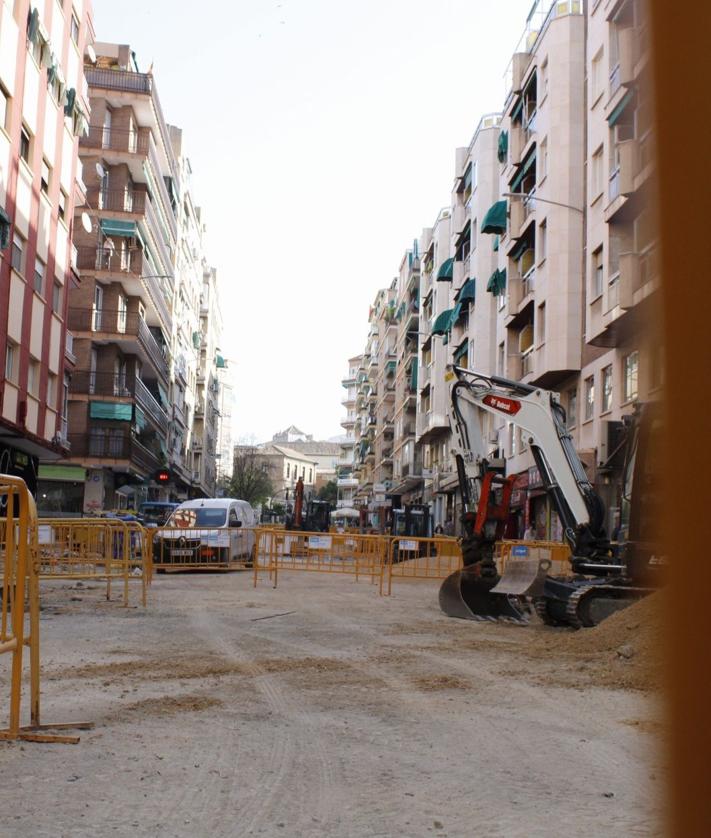 Imagen secundaria 2 - Obras en Emperatriz Eugenia.