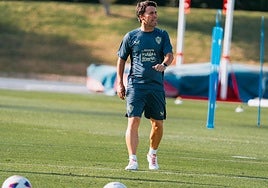 Rubi, que descarta «prácticamente» el ascenso directo, se centra en recuperar al equipo.