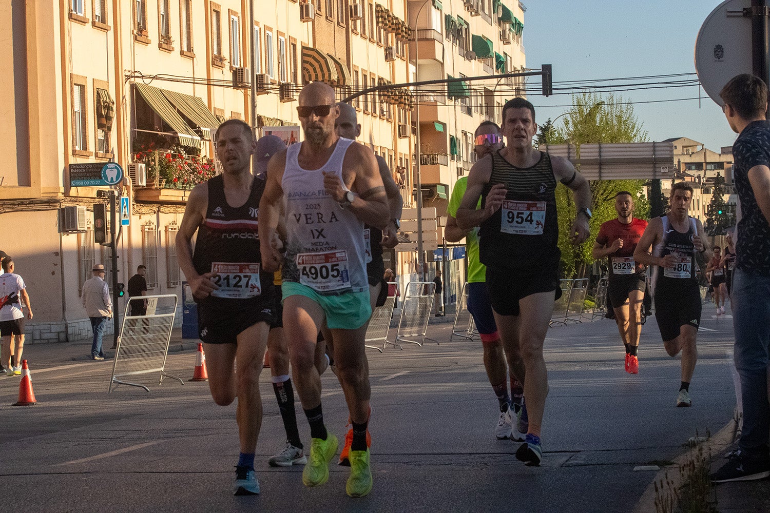 Encuéntrate corriendo en la Media Maratón de Granada