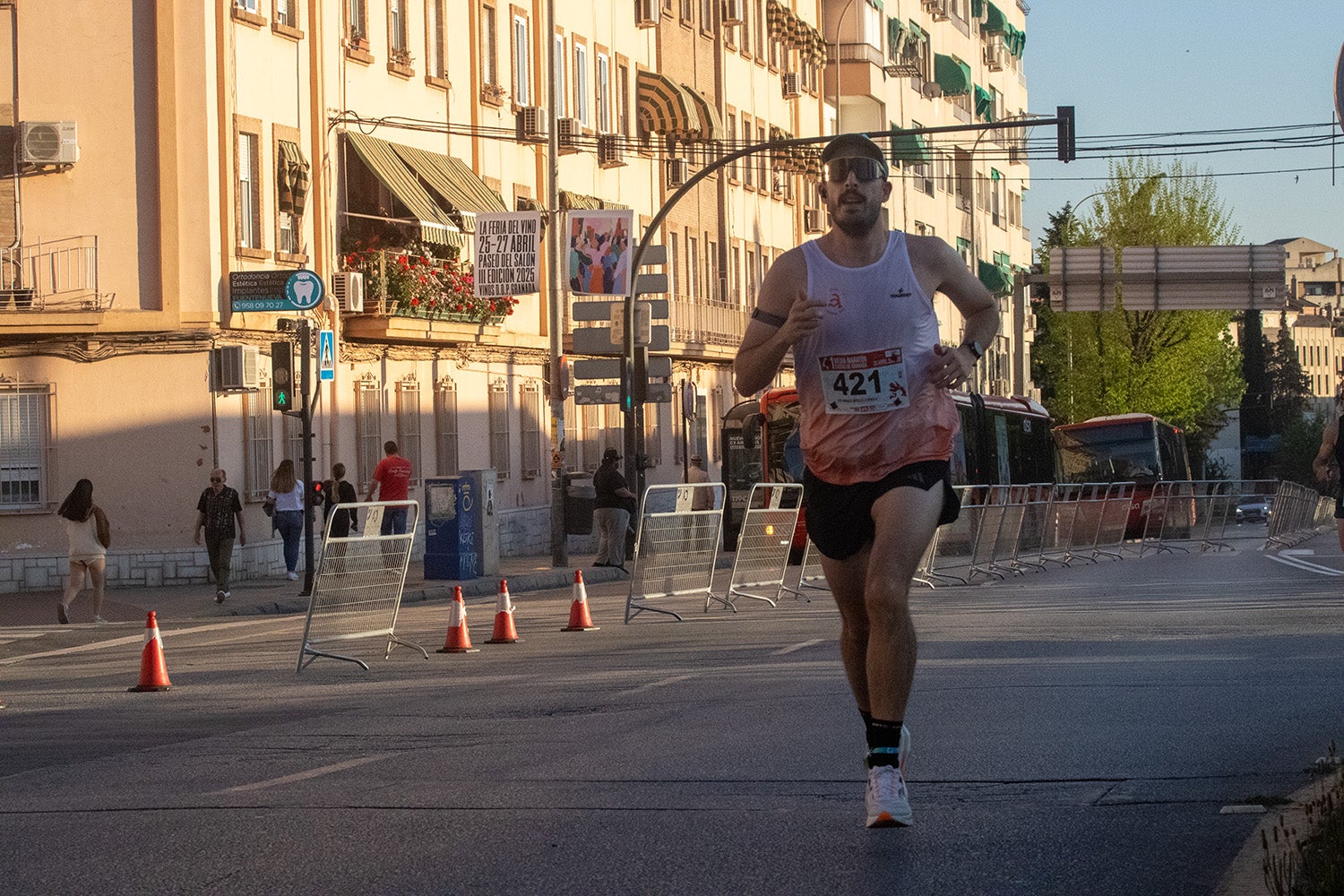 Encuéntrate corriendo en la Media Maratón de Granada