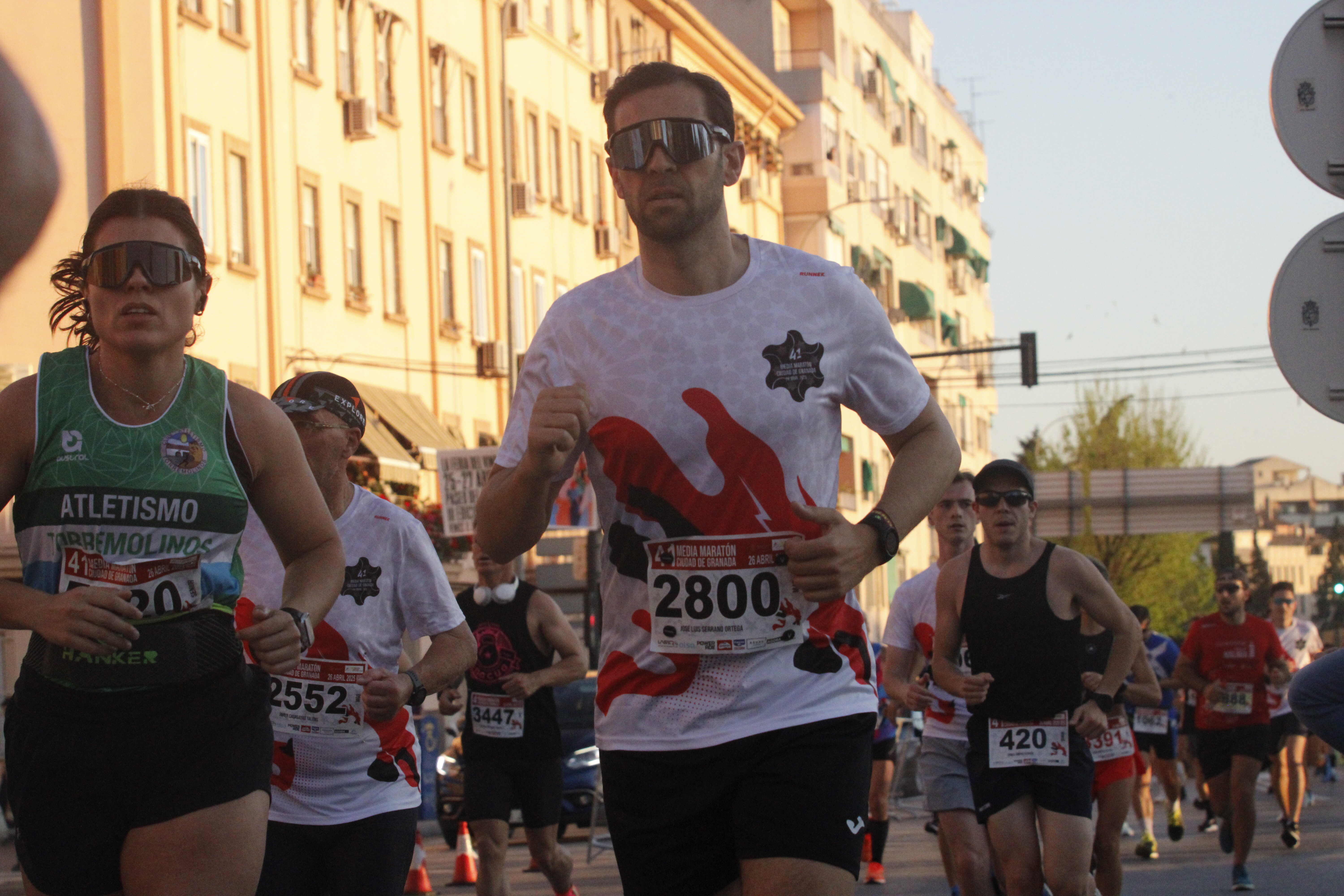 Encuéntrate corriendo en la Media Maratón de Granada