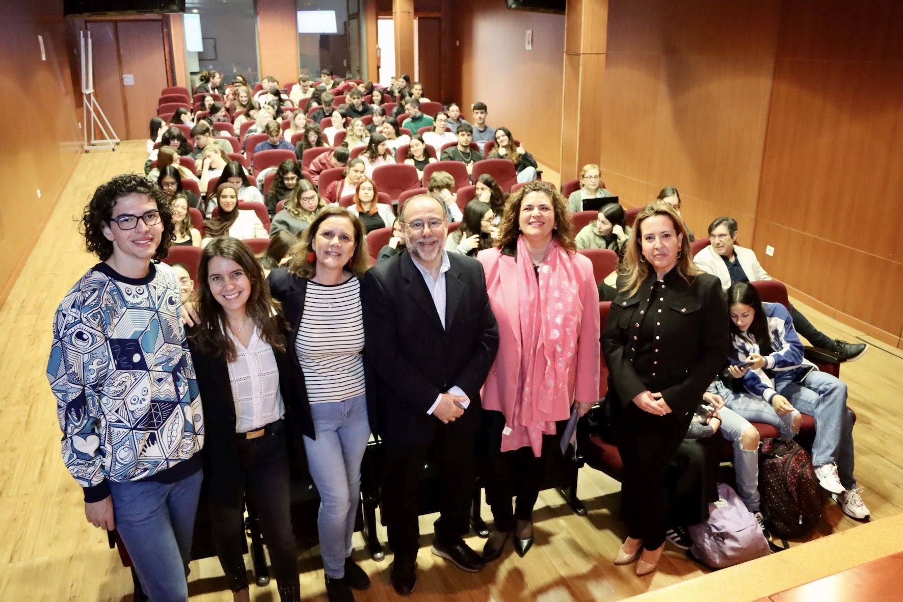 La UAL vincula el futuro al bienestar académico y las competencias sociales