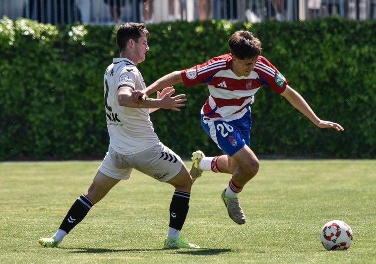 El Recreativo Granada se diluye al final