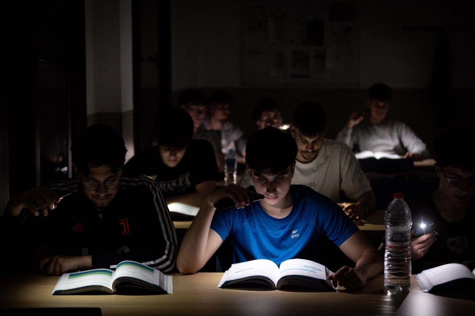 Las imágenes de un apagón histórico en Granada