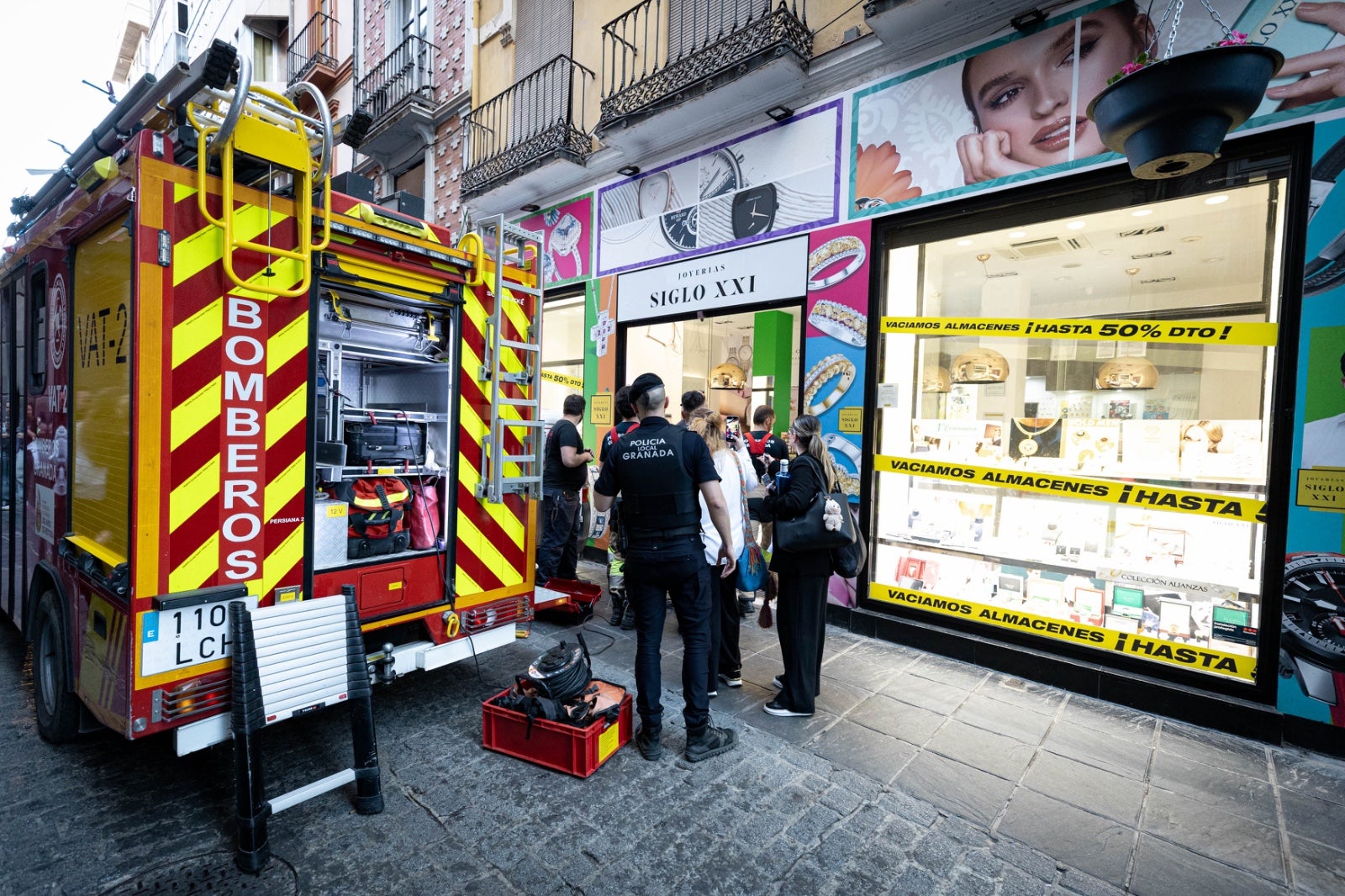Las imágenes de un apagón histórico en Granada