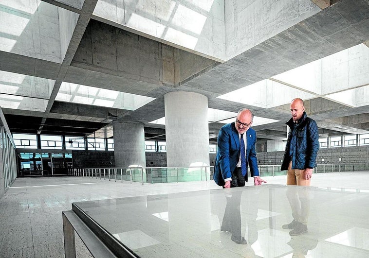 El Cubo será una sede judicial con espacio para macrocausas y un patio para relajar a los enjuiciados