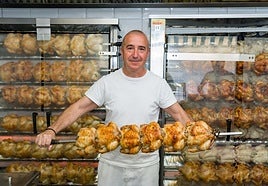 El empresario Francisco Trujillo, propietario de seis asadores de pollos y uno de los promotores de la nueva de compras.