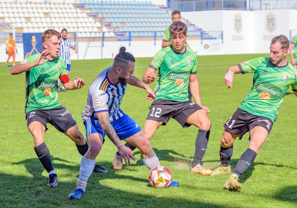 El huétor vega recibe al huétor tájar con el 'play off' en juego | ideal