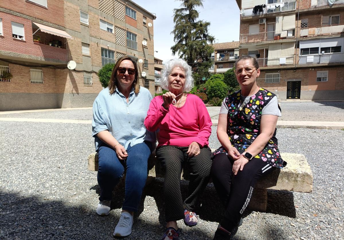 Un día con las expertas en apagones del distrito norte de granada | ideal