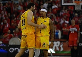 Caleb Homesley (d) fue el verdugo del Covirán en el Palacio.