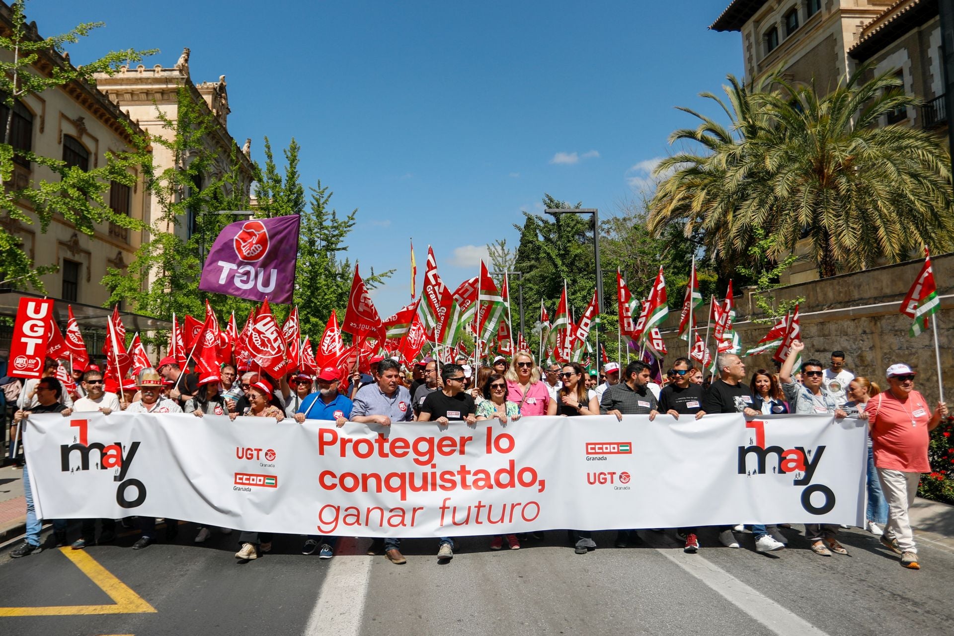 La imágenes de la marcha en Granada por la reducción de la jornada laboral