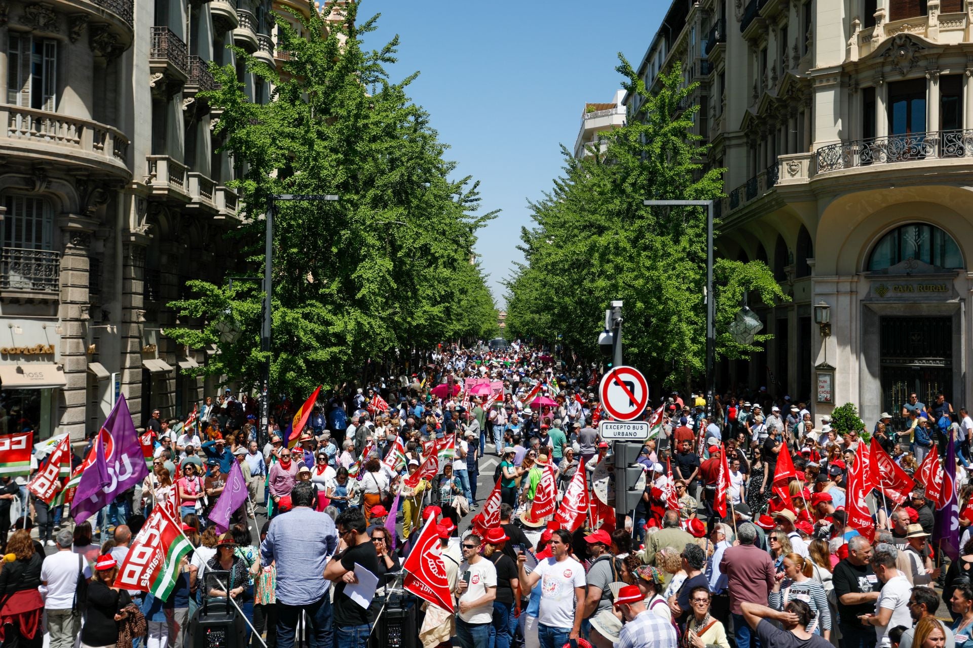 La imágenes de la marcha en Granada por la reducción de la jornada laboral