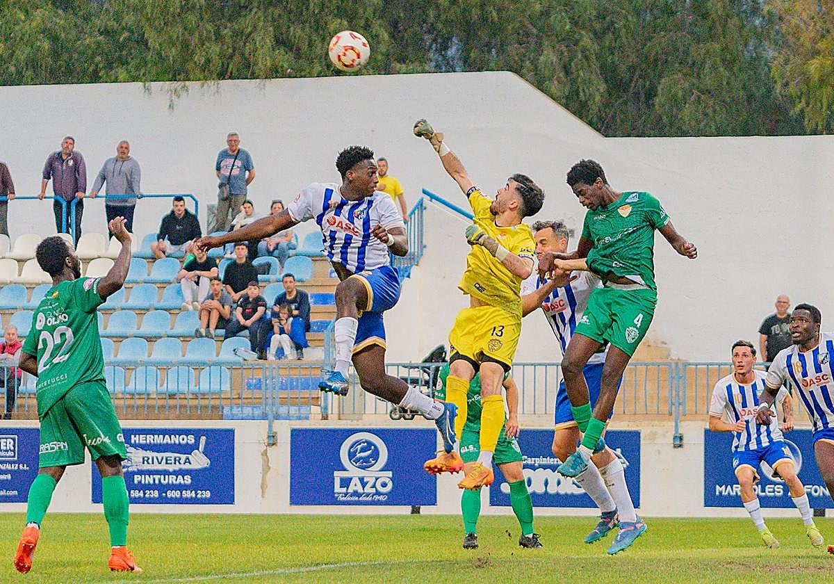 El local Oliveira, al remate.