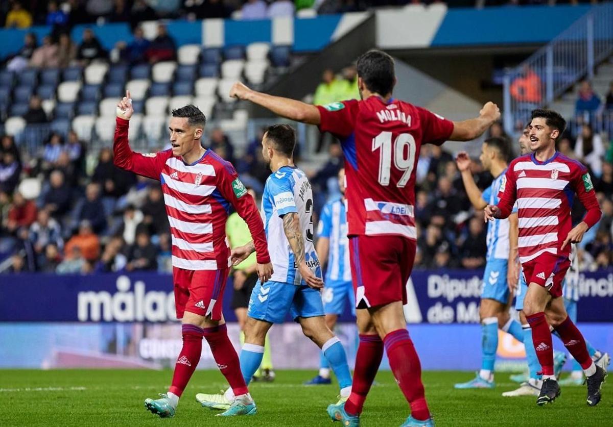 El granada acumula cinco derbis en málaga sin perder | ideal