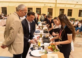 Los jóvenes cocineros durante el concurso 'Educa Chef'.