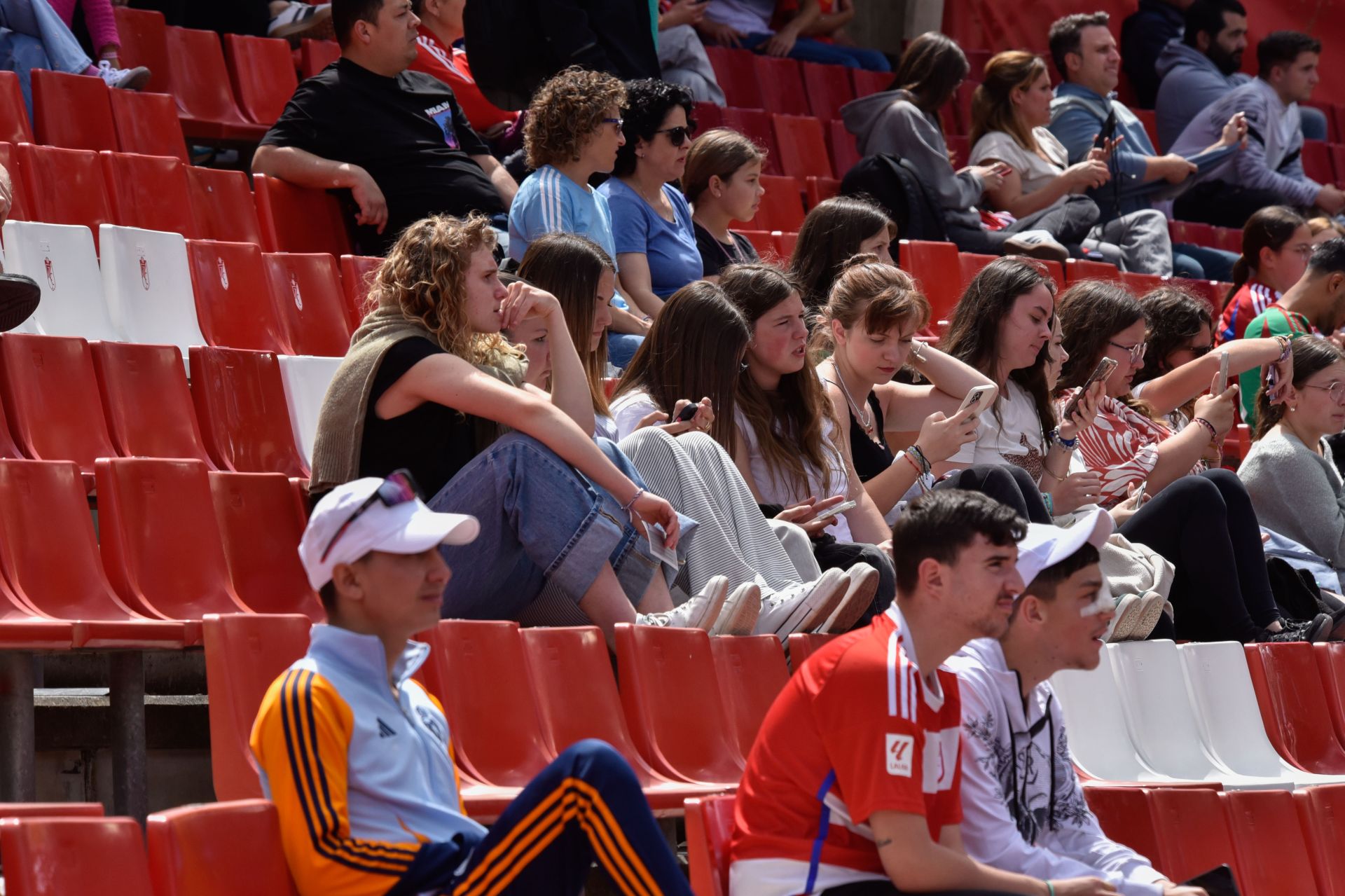Encuéntrate en Los Cármenes en el Granada-Real Madrid
