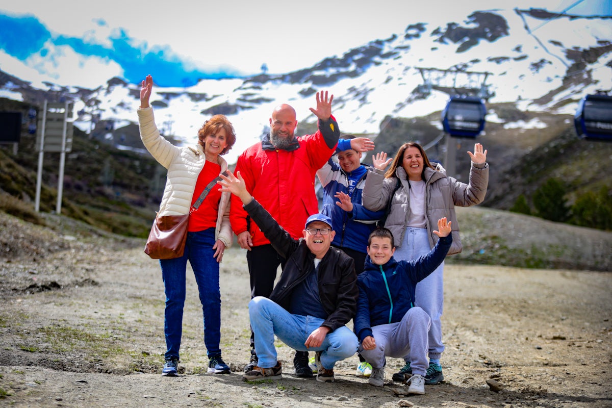 El último día de la temporada en Sierra Nevada, en imágenes