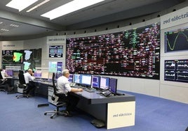 Imagen de archivo de un Centro de Control Eléctrico deRed Eléctrica de España en pleno funcionamiento.
