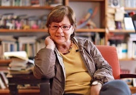 La escritora colombiana Piedad Bonnett estará hoy en la inauguración del Festival de Poesía.