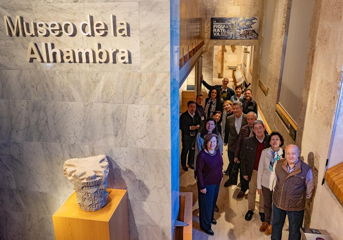 Los ojos que enseñan a ver mejor la alhambra | ideal