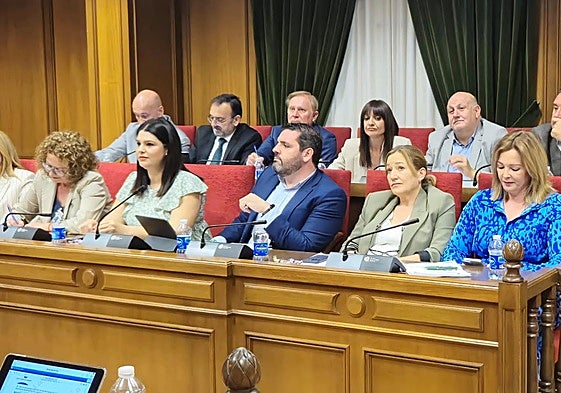 El PSOE extrae el compromiso del PP de auxiliar a los pueblos a los que la Junta obliga a hacer un plan del Virus del Nilo