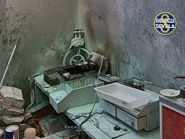 Arde una caseta de la Feria de Sevilla y seis personas acaban heridas, cuatro de ellas policías