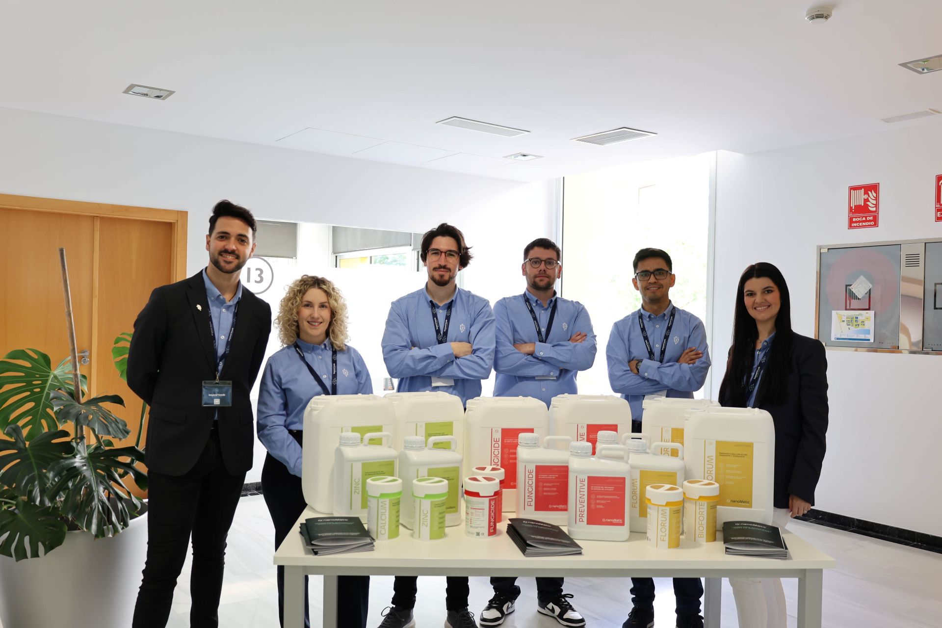 El equipo de Beyond Seeds durante la presentación de sus nuevos productos.