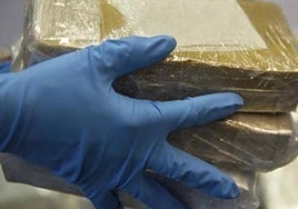 Droga intervenida por las autoridades en imagen de archivo.