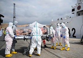 Almería se prepara para recibir marinos con ébola