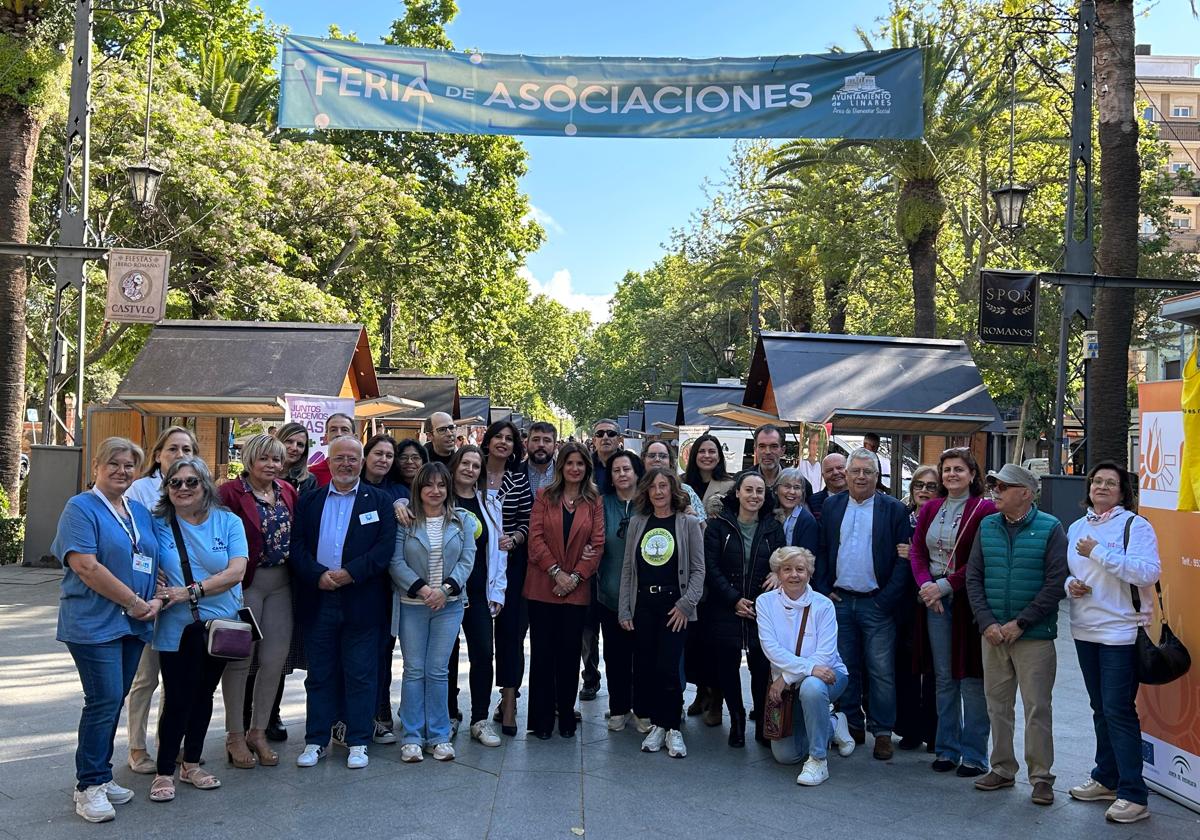 Feria de asociaciones del bienestar social y salud en Linares