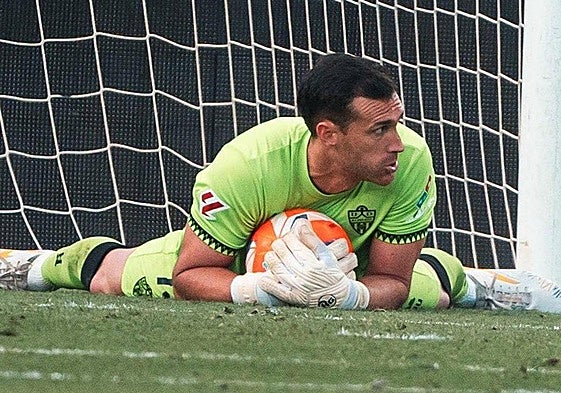 Fernando es talismán; ha jugado diez veces como titular y ganó 9 y empató uno.