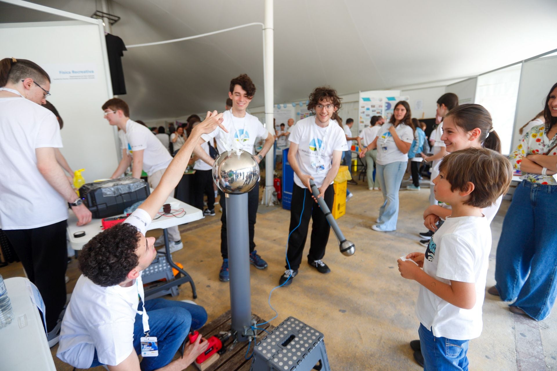 Las mejores imágenes de la fiesta del Parque de las Ciencias en su 30 aniversario