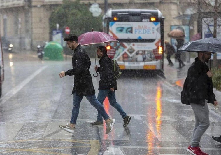 Alerta por lluvias y tormentas para este fin de semana en Andalucía