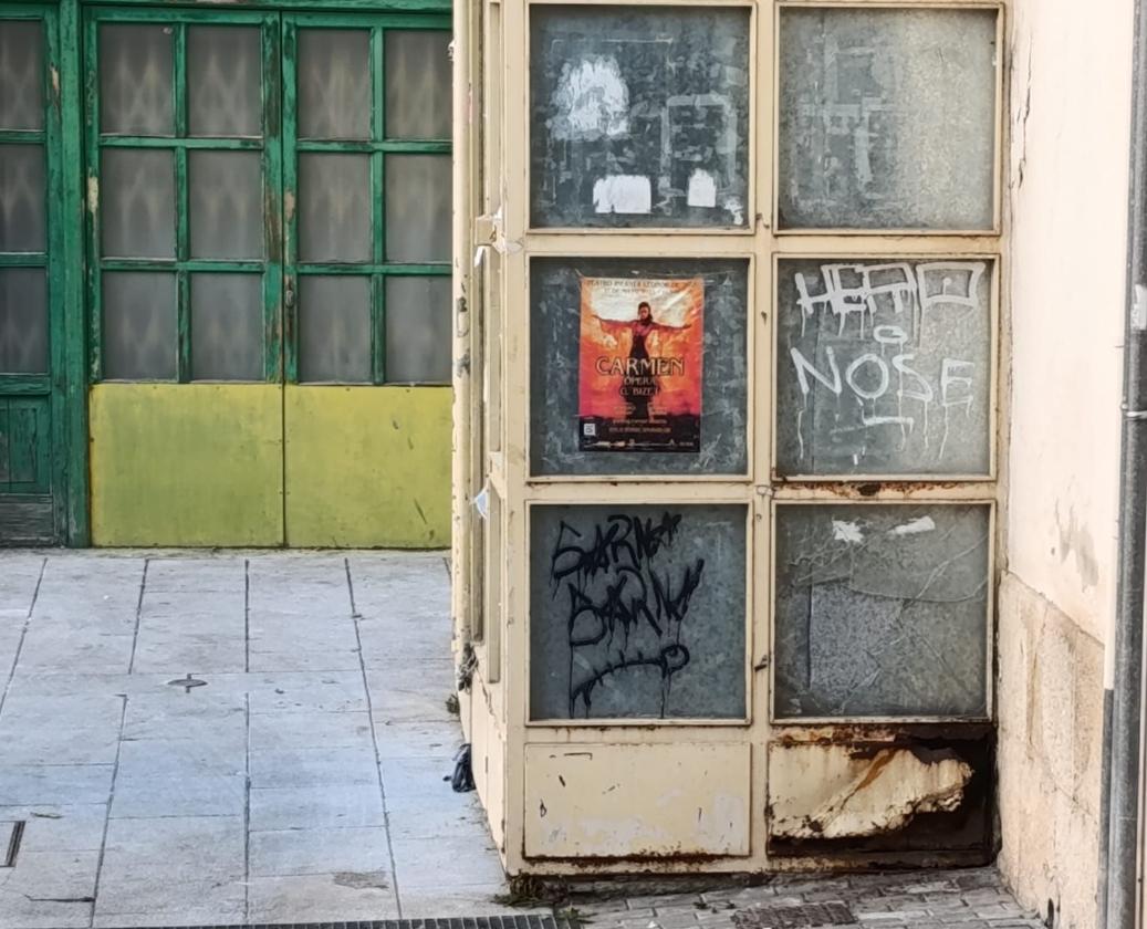 El PP exige acción en la estación de autobús y el PSOE asegura que «habrá hotel»
